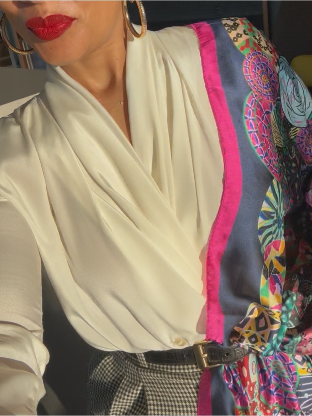 VINTAGE STATEMENT BLOUSE